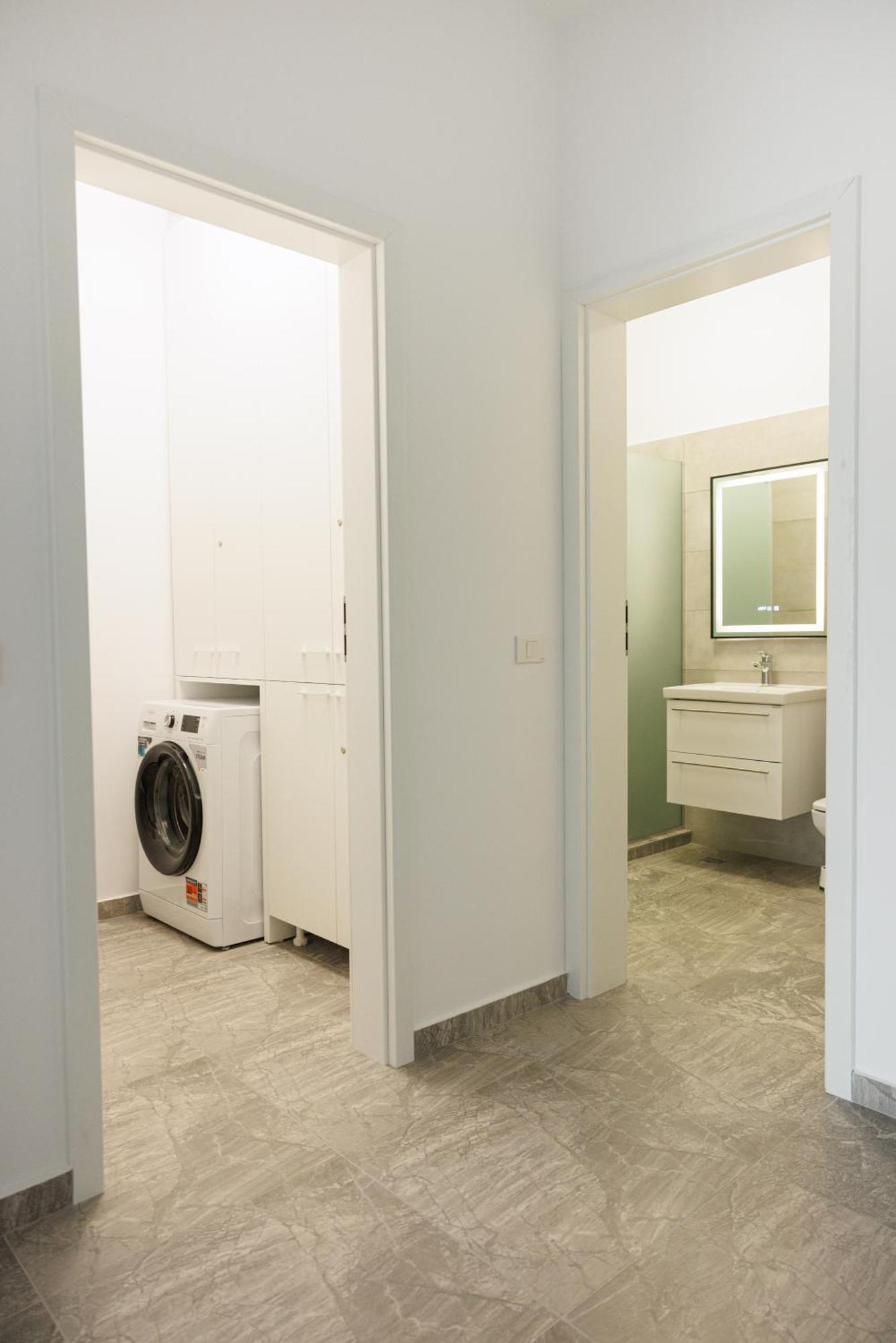 Apartament Rescossa *